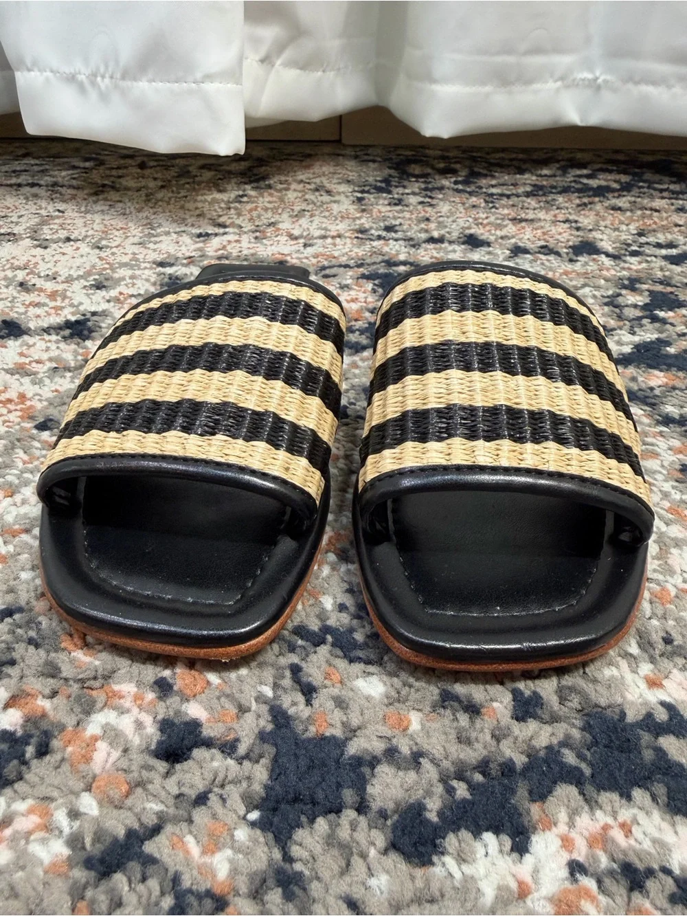 NWOT Kate Spade New York ‘Juiliane’ Raffia Slide Sandals in Black Stripe Sz 5.5